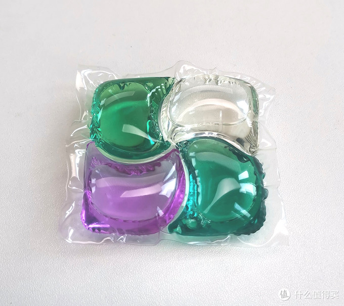 居家研究所｜以一敌四，是神器还是智商税？滴露洗衣凝珠全角度横评来袭，亲身实测得真相！
