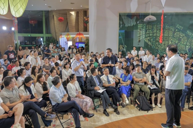 杨浦区“人民城市·人人议事厅”活动。杨浦区人大供图