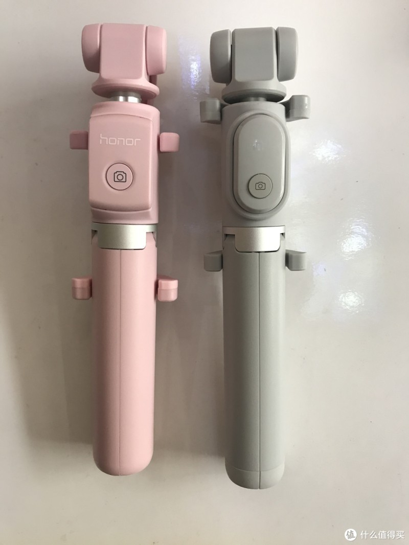 #晒单大晒#华为 荣耀AF15蓝牙无线自拍杆粉色款开箱，附小米自拍杆简单对比