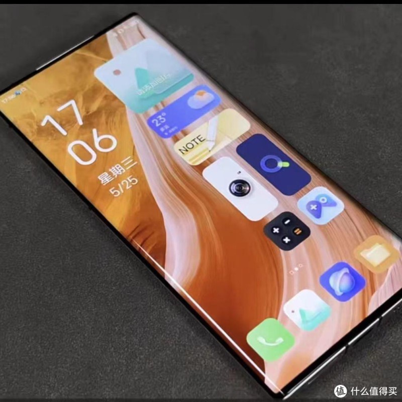 曲面屏手机:视觉盛宴还是华而不实?