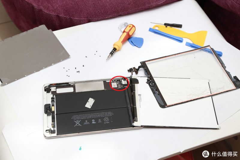 iPhone4S，iPhone5 & iPad mini Retina屏幕更换心得