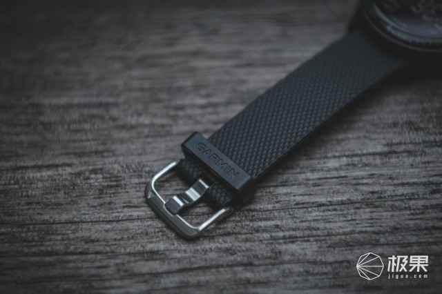 佳明（Garmin）vivoactive3音乐手表