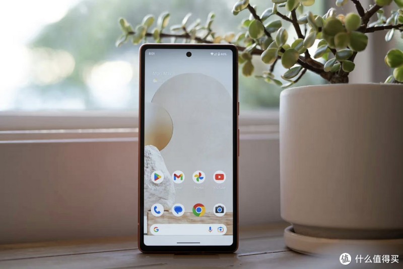 Google Pixel 7a正式发布，配备6.1英寸小直屏，小直屏党狂喜：又多了一个选择。