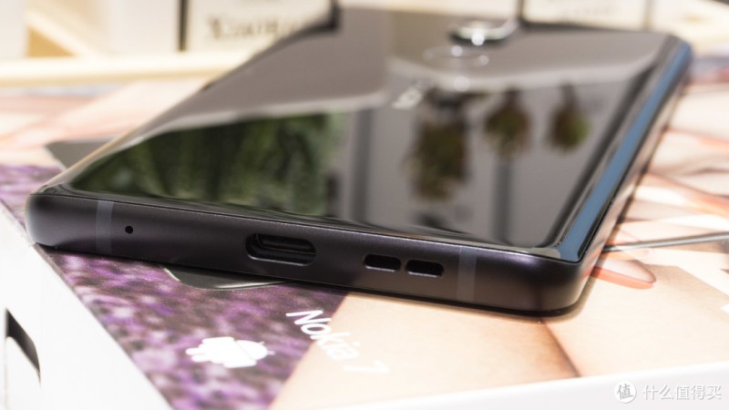 诺基亚 Nokia 7：不只是情怀的回归，也不需要同情的目光。