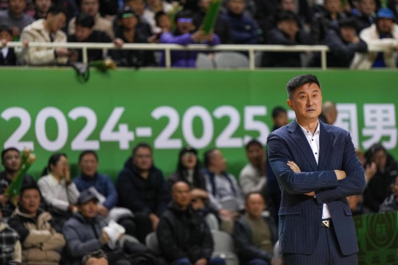 篮球——CBA常规赛：南京头排苏酒不敌广东东阳光