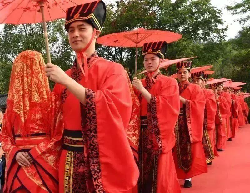 移风易俗树家风 ｜ 婚俗新风送暖意 润泽八闽幸福家