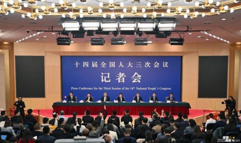 两会微观察｜政策不“高冷” 外行也能听得懂