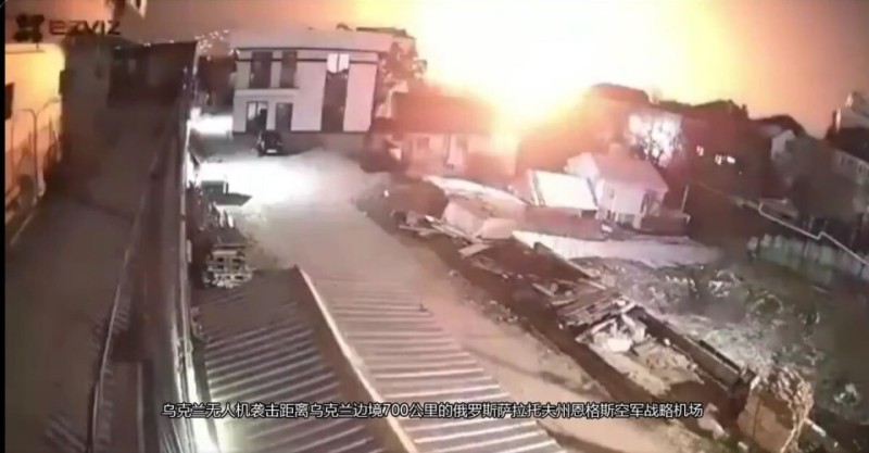 特朗普说已与俄乌达成不袭击能源基础设施协议，乌军为何轰炸俄罗斯的恩格斯军用机场？