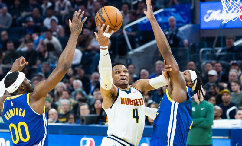 篮球——NBA常规赛：掘金胜勇士