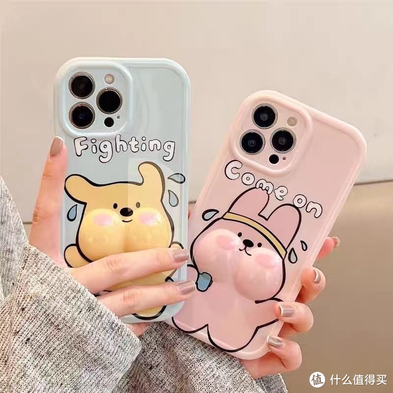 女孩子都喜欢可爱的手机壳