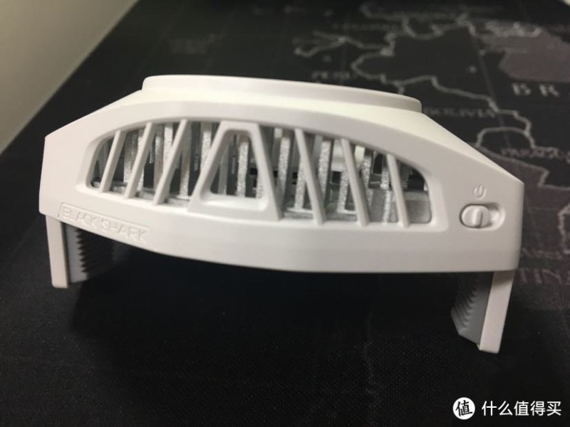 小米手机散热器——冰封散热背夹